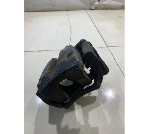 Суппорт(задний правый)