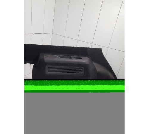 Обшивка багажника левая