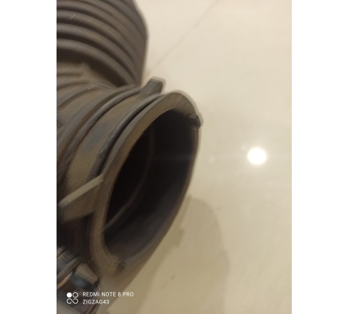 Патрубок воздушного фильтра