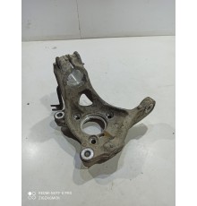 Кулак поворотный(передний правый)