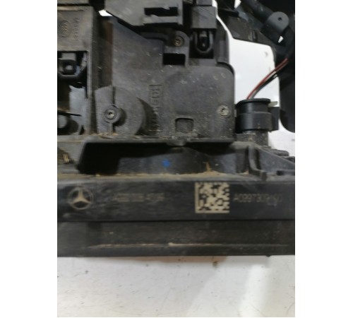 Замок двери задний левый