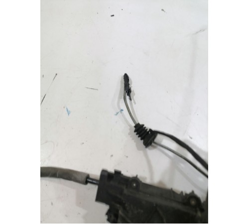 Замок двери задний левый