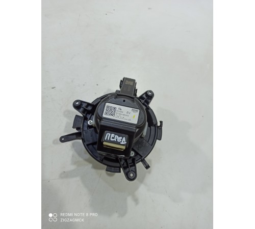 Моторчик отопителя (печки) передний