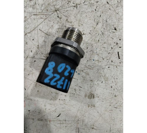 Датчик давления топлива