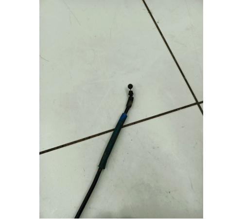 Трос открывания капота