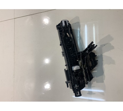 Внешняя ручка двери (задняя, левая)