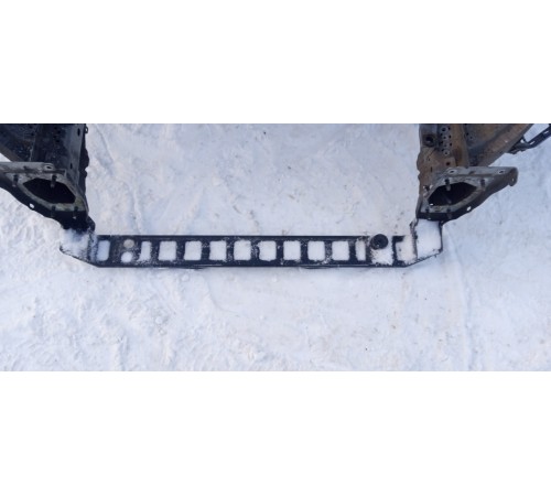 Рама поперечная передняя