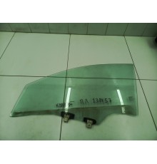 Стекло двери переднее левое