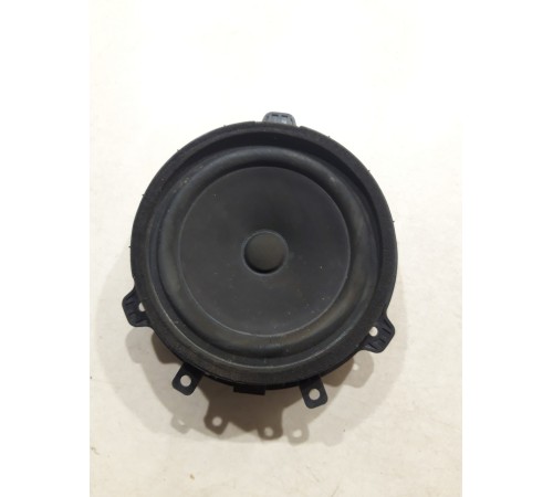 Динамик двери (передний правый)