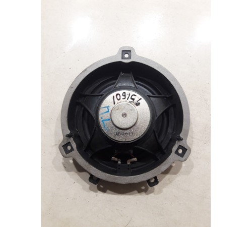 Динамик двери (передний правый)