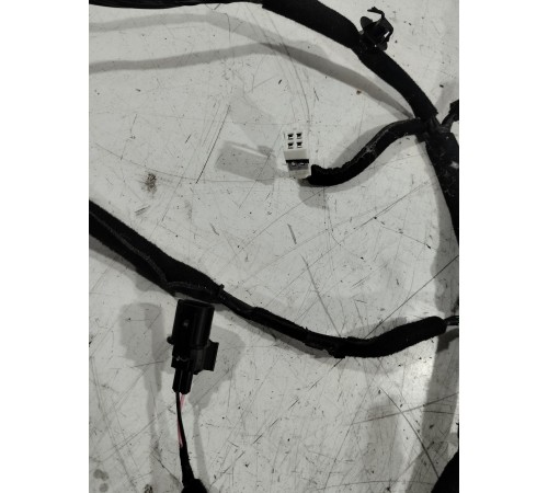 Электропроводка крышки багажника