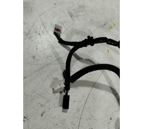 Электропроводка крышки багажника