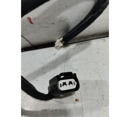 Электропроводка крышки багажника