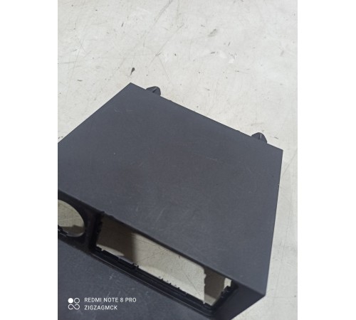 Накладка центральной консоли