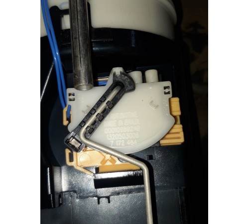 Насос топливный