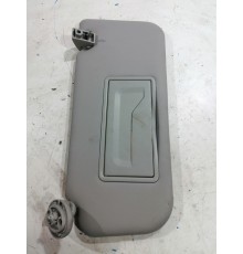 Козырек солнцезащитный левый