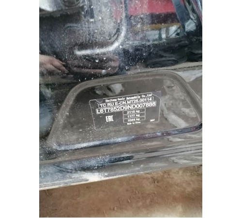 Порог со стойкой правый