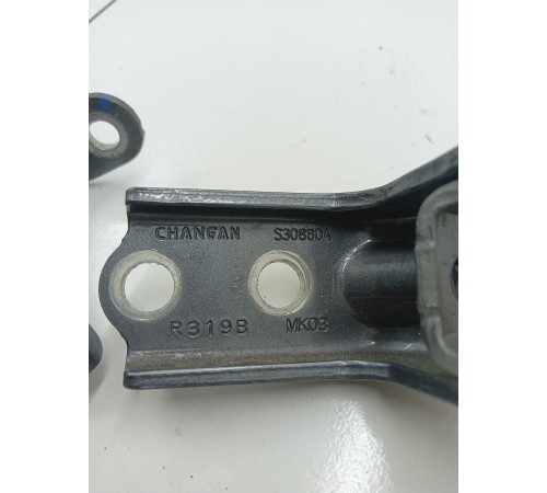 Комплект петель задней левой двери