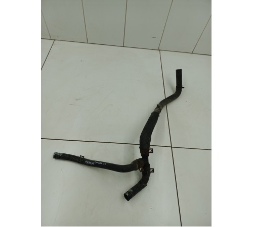 Патрубок системы охлаждения