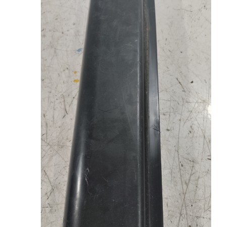 Накладка дверной карты передняя правая