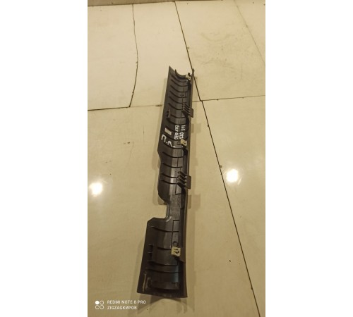 Накладка порога (передняя левая)