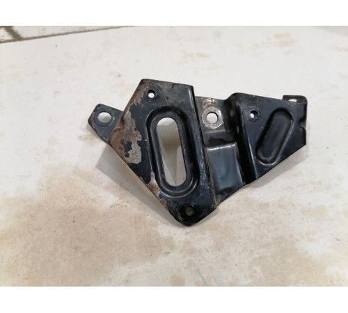 Кронштейн маслоохладителя АКПП