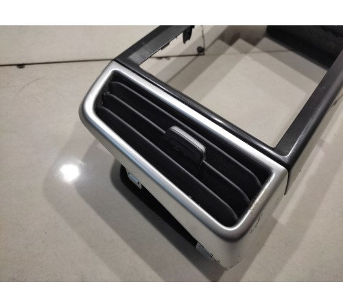 Воздушный дефлектор центральный