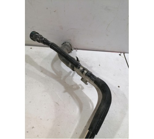 Горловина топливного бака