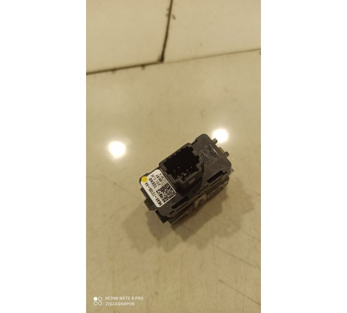 Кнопка переключатель двойным управлением питания