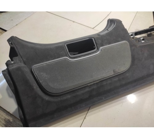 Задняя полка