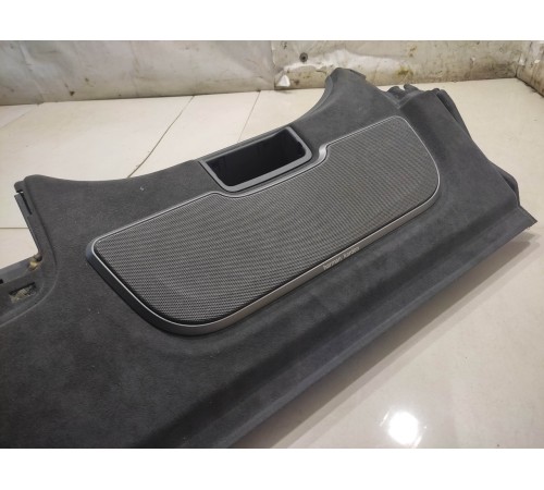 Задняя полка