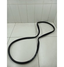 Уплотнитель двери передний правый