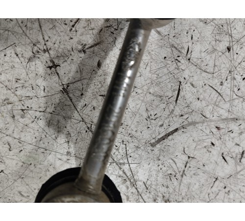 Стойка стабилизатора задняя правая