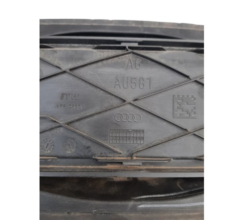 Лючок бензобака