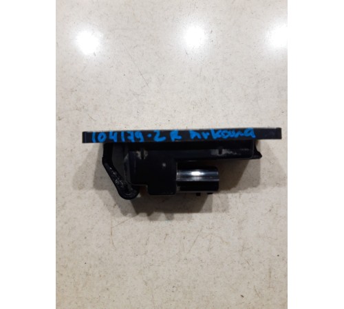 Плафон подсветки номера правый