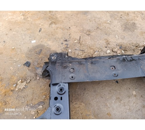 Балка подвески (подрамник) передняя