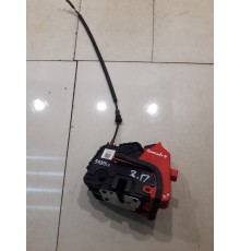 Замок двери (задний, правый)