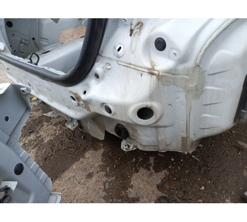 Панель задняя