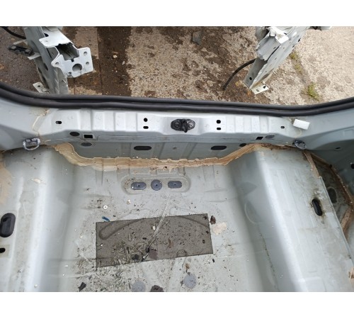 Панель задняя