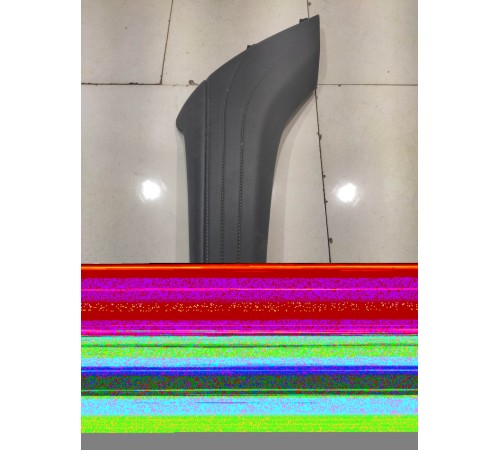 Накладка центральной консоли (правая)