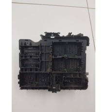 Корпус предохранителей и реле