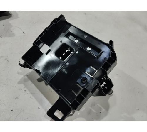 Кронштейн(крепление) блока управления диагностическим интерфейсом