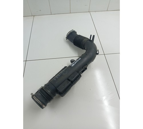 Патрубок воздухозаборника