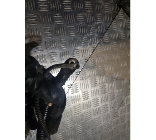 Клемма аккумулятора