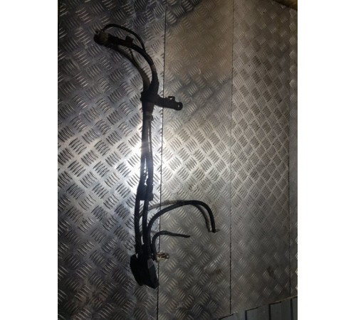 Клемма аккумулятора