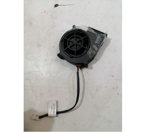 Вентилятор сиденья второго ряда