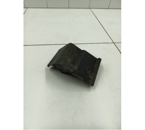 Накладка расширителя крыла передняя правая