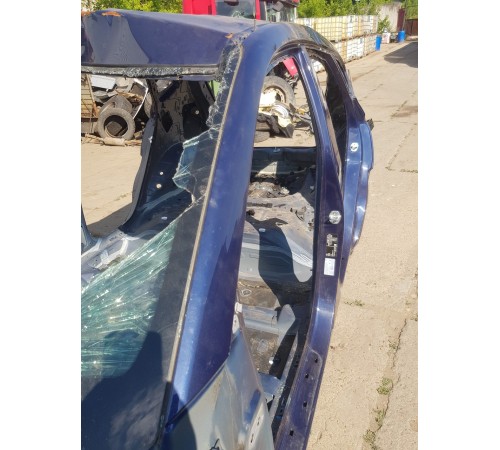 Стойка лобового стекла левая