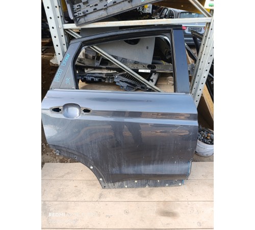 Дверь задняя правая