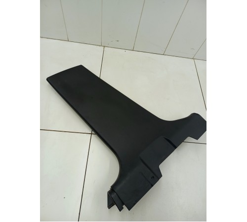 Обшивка центральной стойки левая нижняя